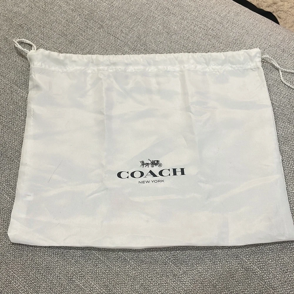 New! Coach Parker Leather Backpack - Picture 14 of 15